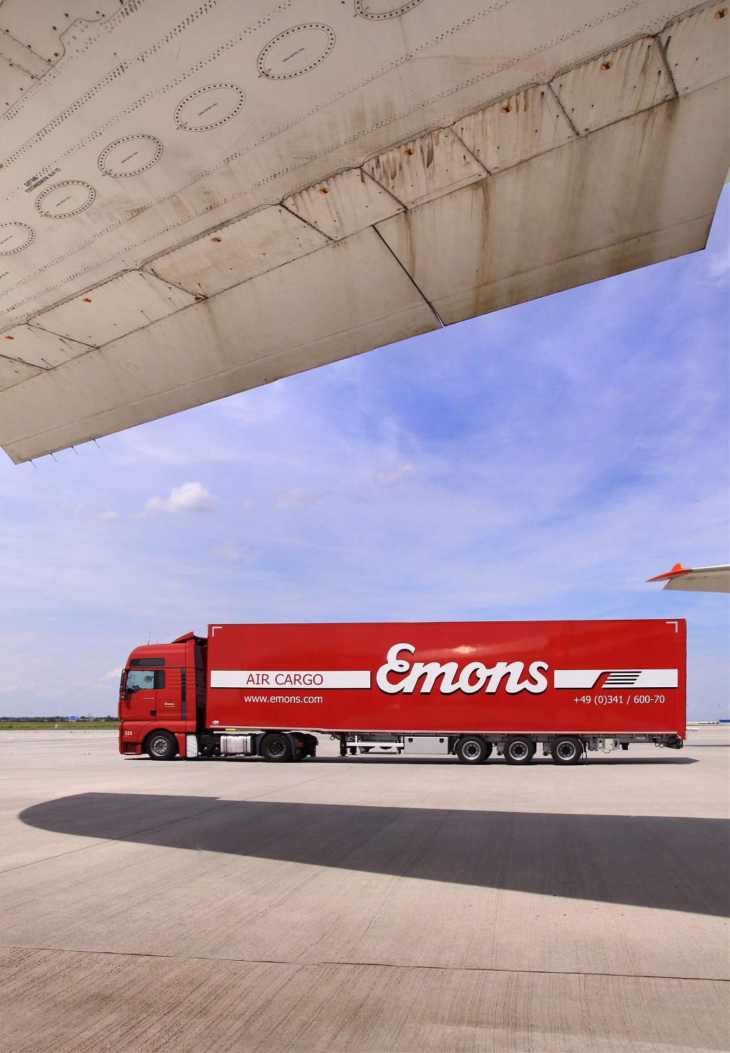 spedition emons truck