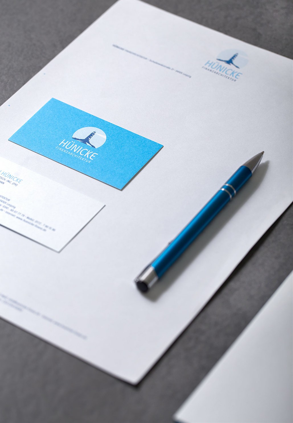 huenicke finanzarchitektur briefkopf