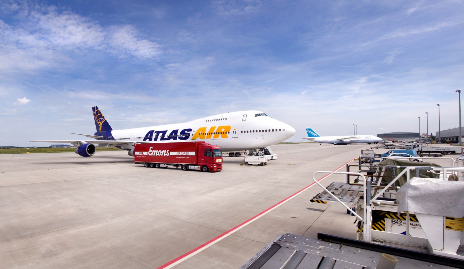 spedition emons flugzeug