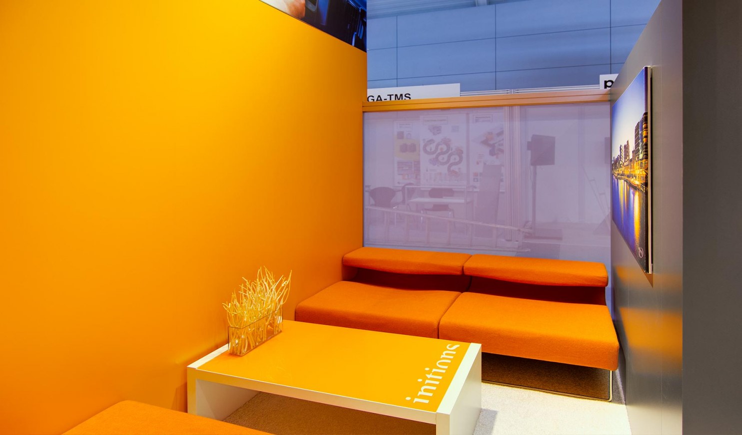 dreipunkt initions ag messe interior